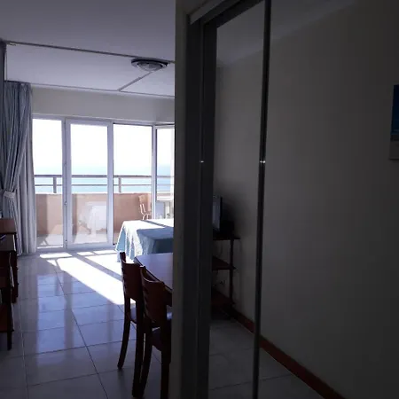 Beautiful With Sea View Iv Apartman