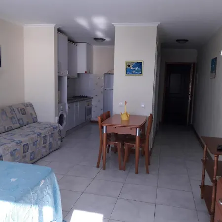 Beautiful With Sea View Iv Apartman