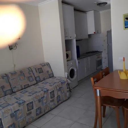 Beautiful With Sea View Iv Apartman *